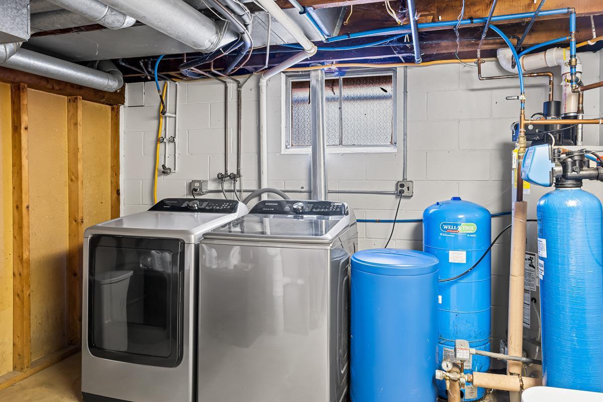 W2604 Oakwood Beach Road