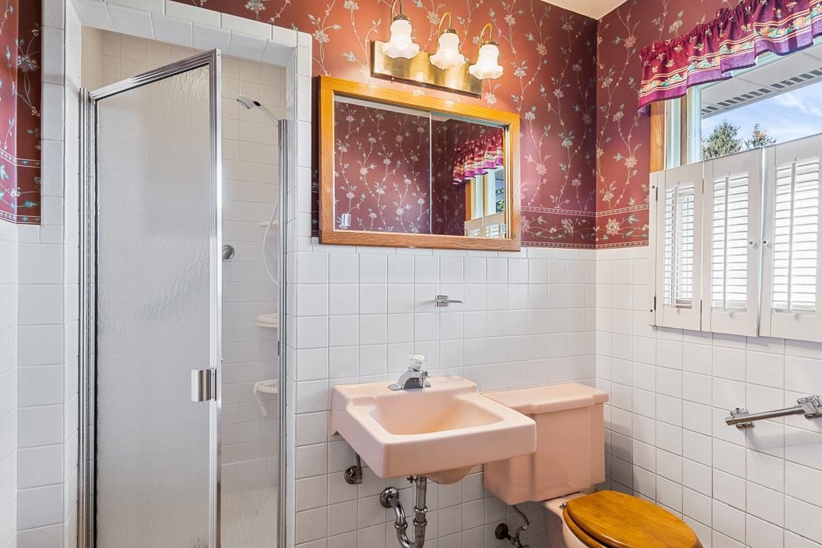 W1922 South Lawson Drive