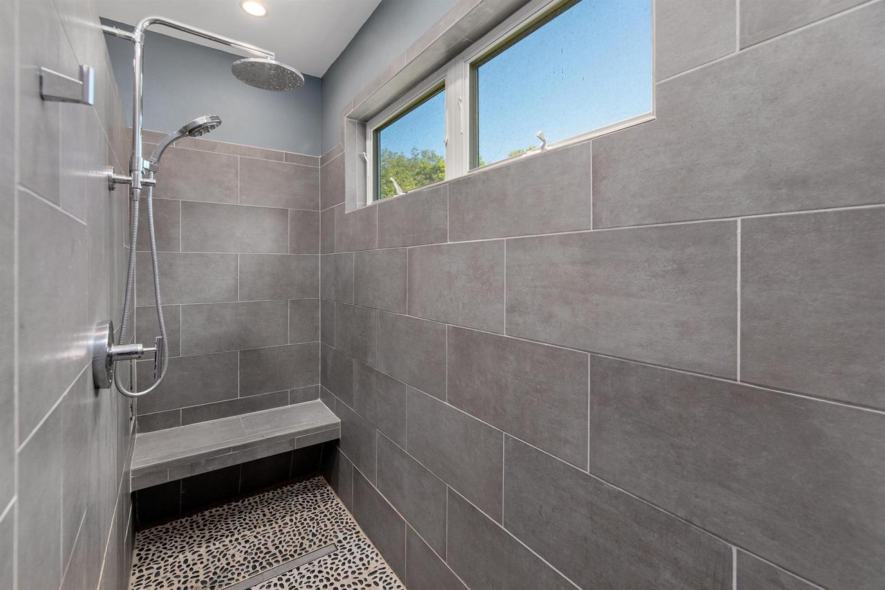 W1192 Spring Grove Road