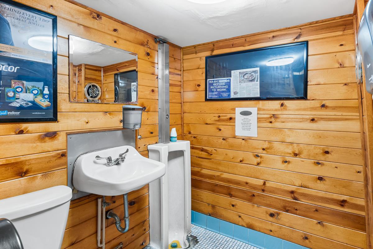 2932 Fond du Lac Road