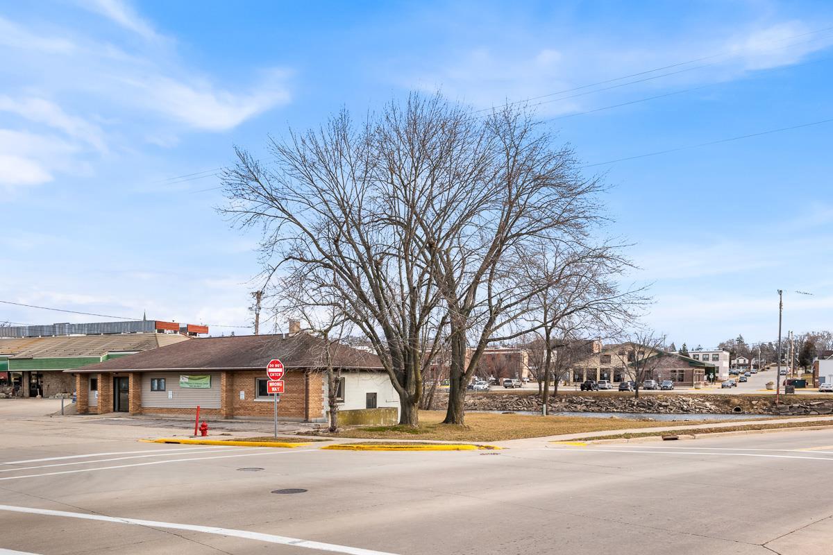 120 Commercial Street