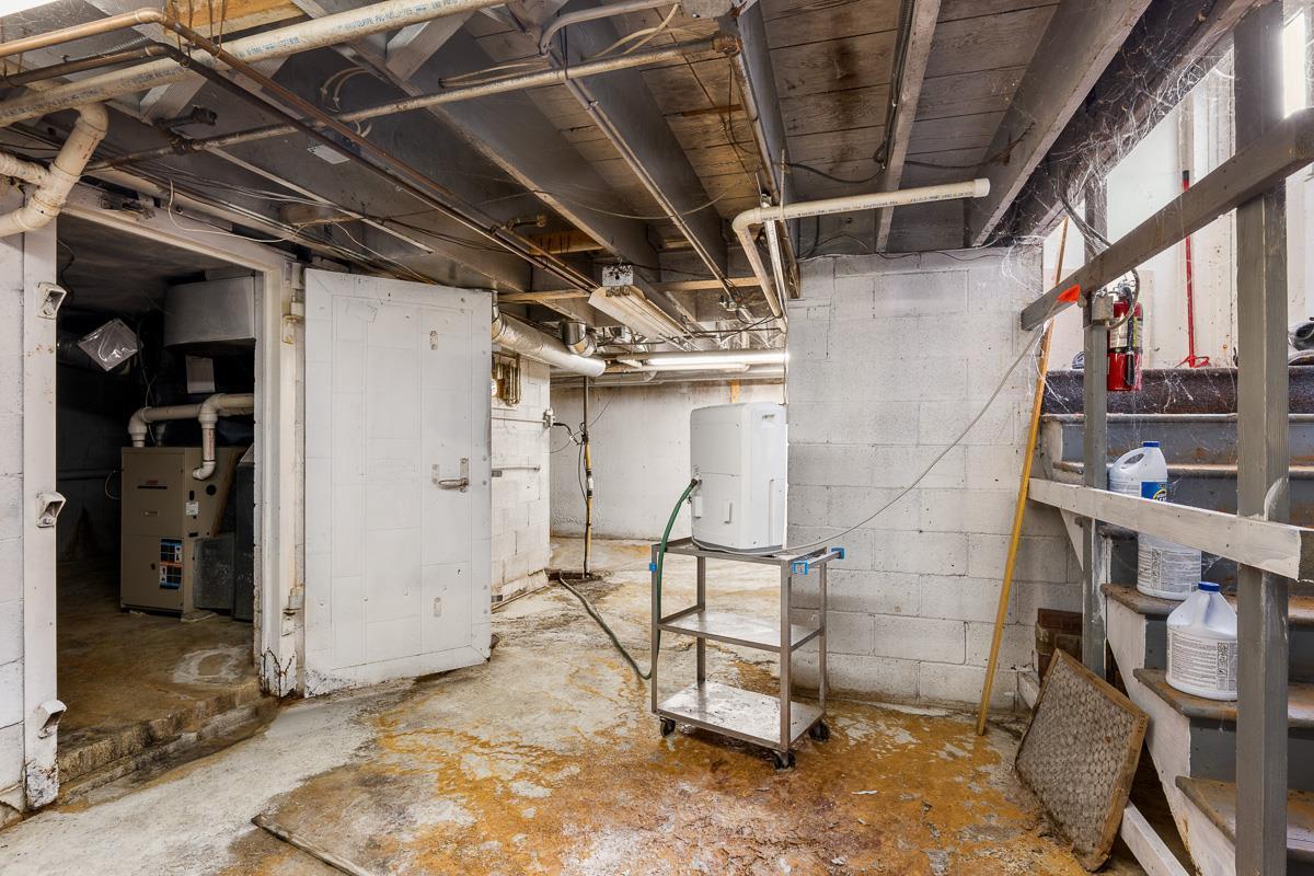 120 Commercial Street