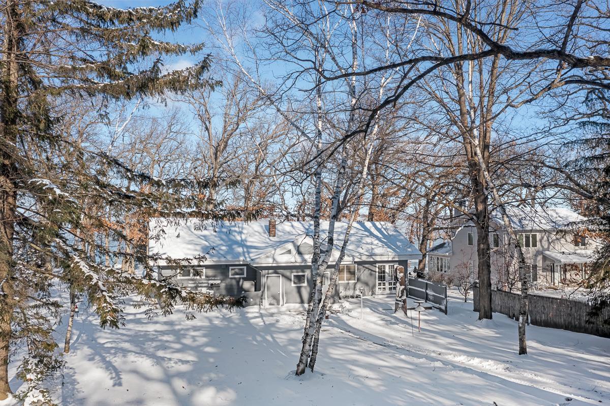 W1546 Sandstone Avenue