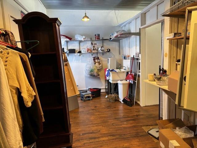 618 West Water Street