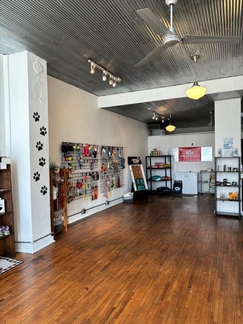 618 West Water Street