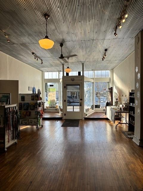 618 West Water Street