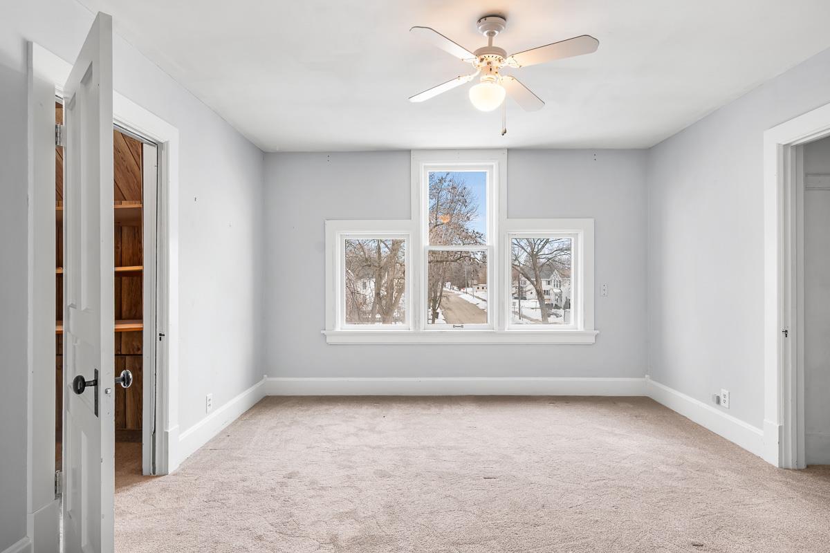 325 East Jackson Street