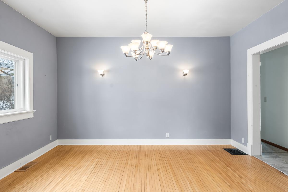 325 East Jackson Street