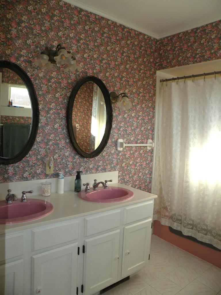 217 West 11th Avenue