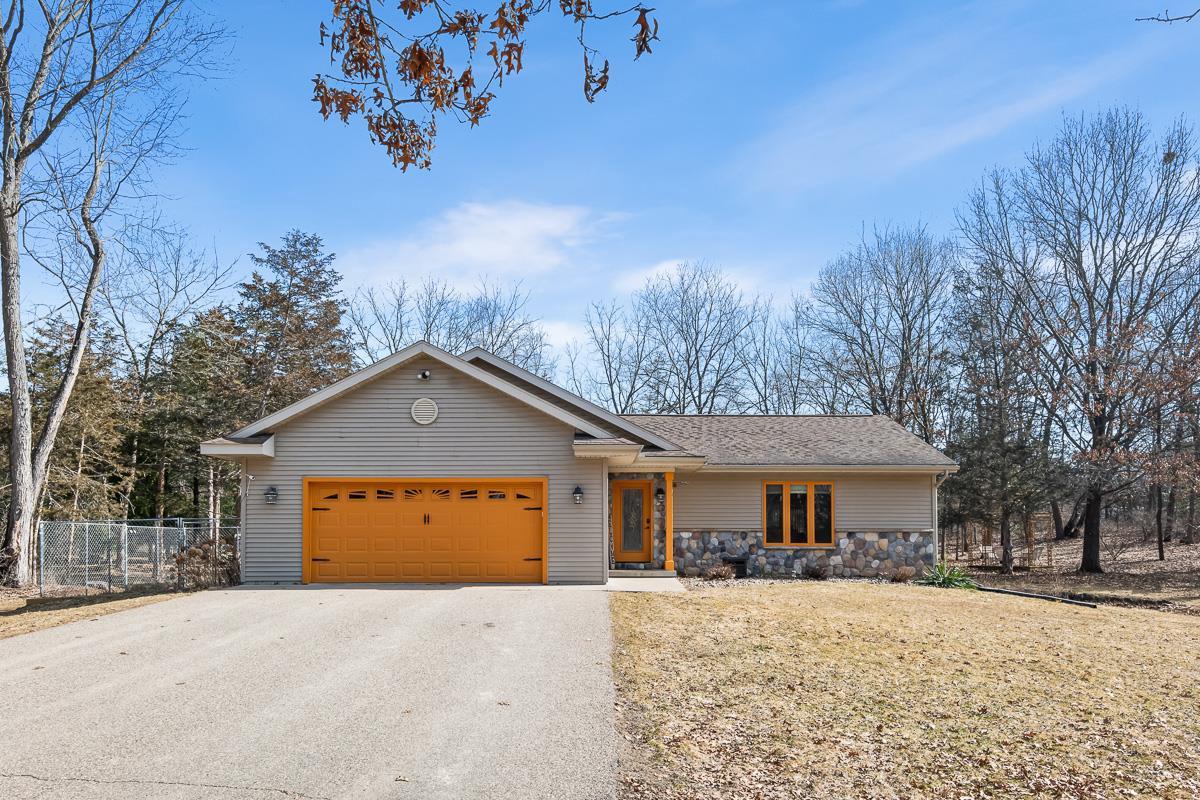 N4446 Fairfield Avenue