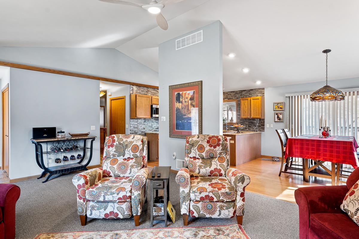 N4446 Fairfield Avenue