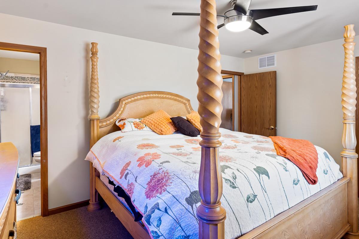 N4446 Fairfield Avenue