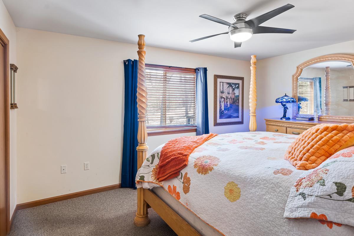 N4446 Fairfield Avenue