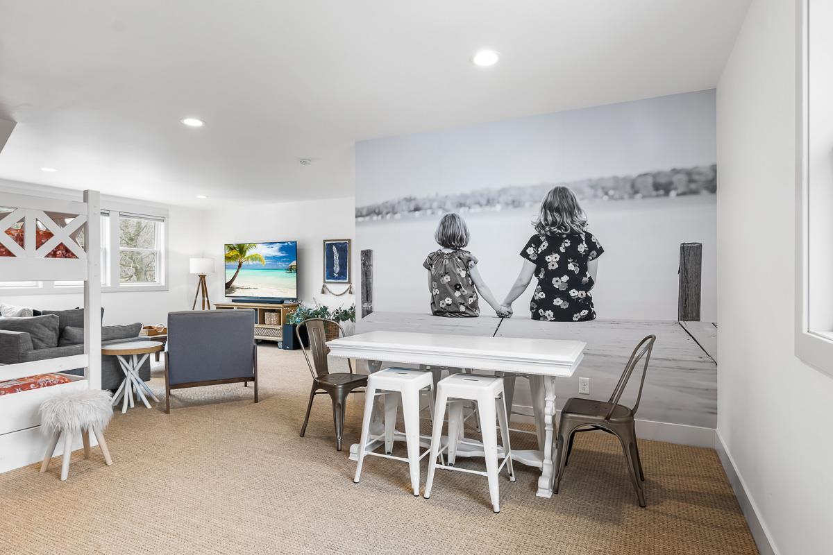 W1250 Spring Grove Road