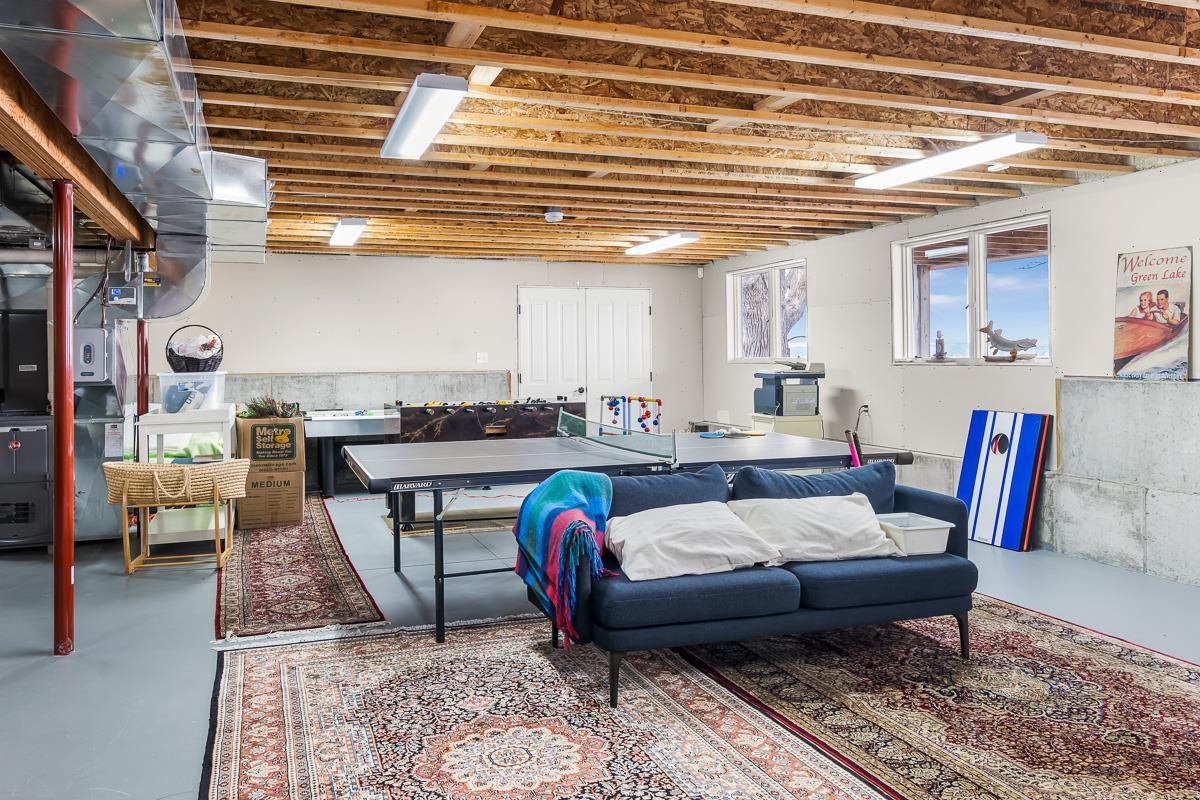 W1250 Spring Grove Road