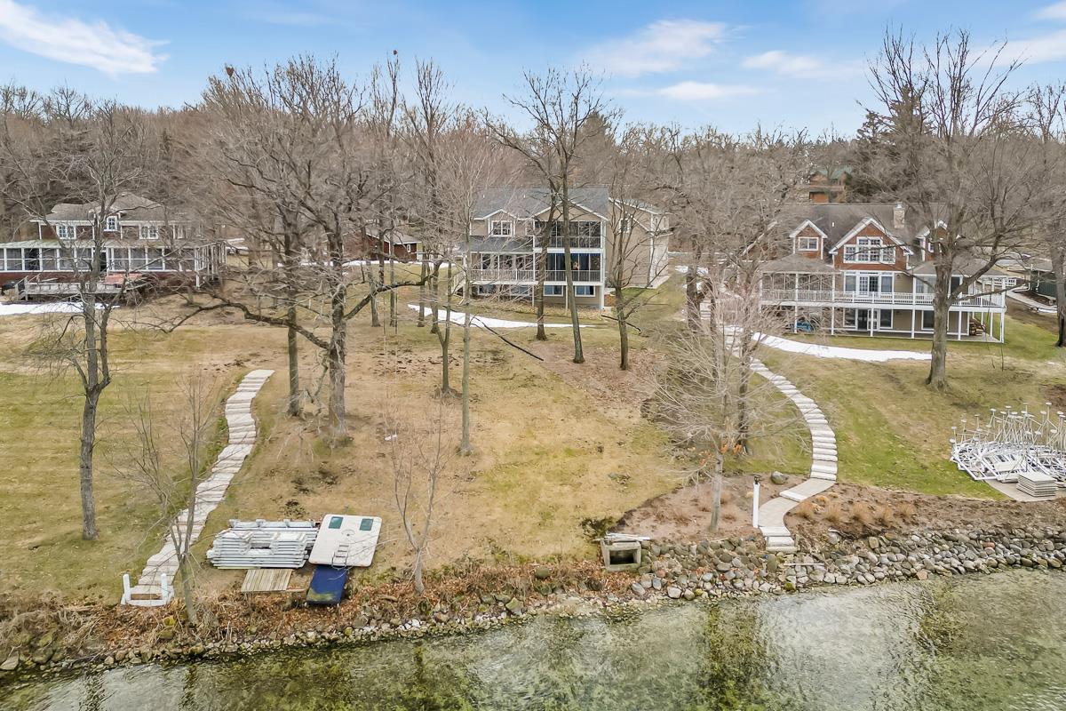 W1250 Spring Grove Road