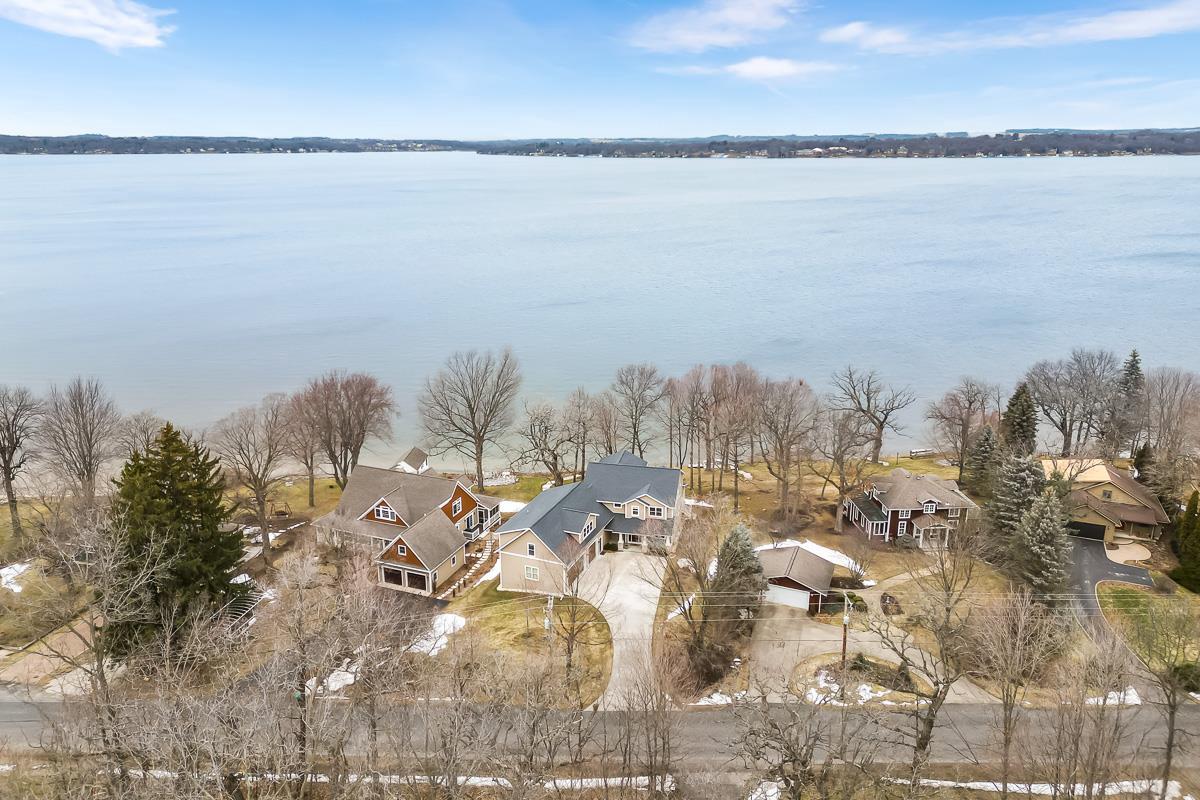 W1250 Spring Grove Road