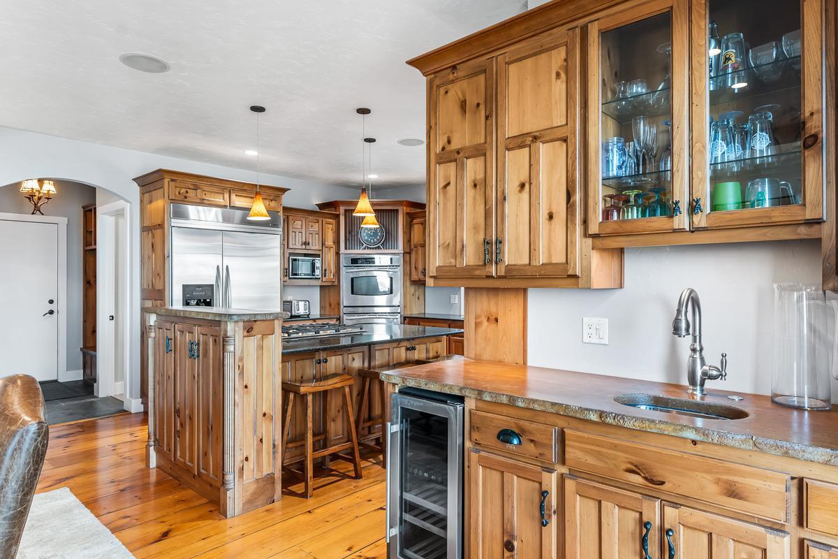 N5195 Forest Glen Beach Road