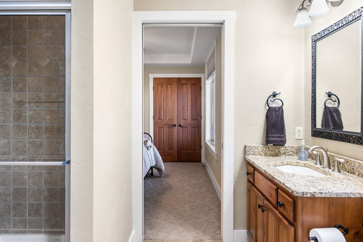 N5195 Forest Glen Beach Road