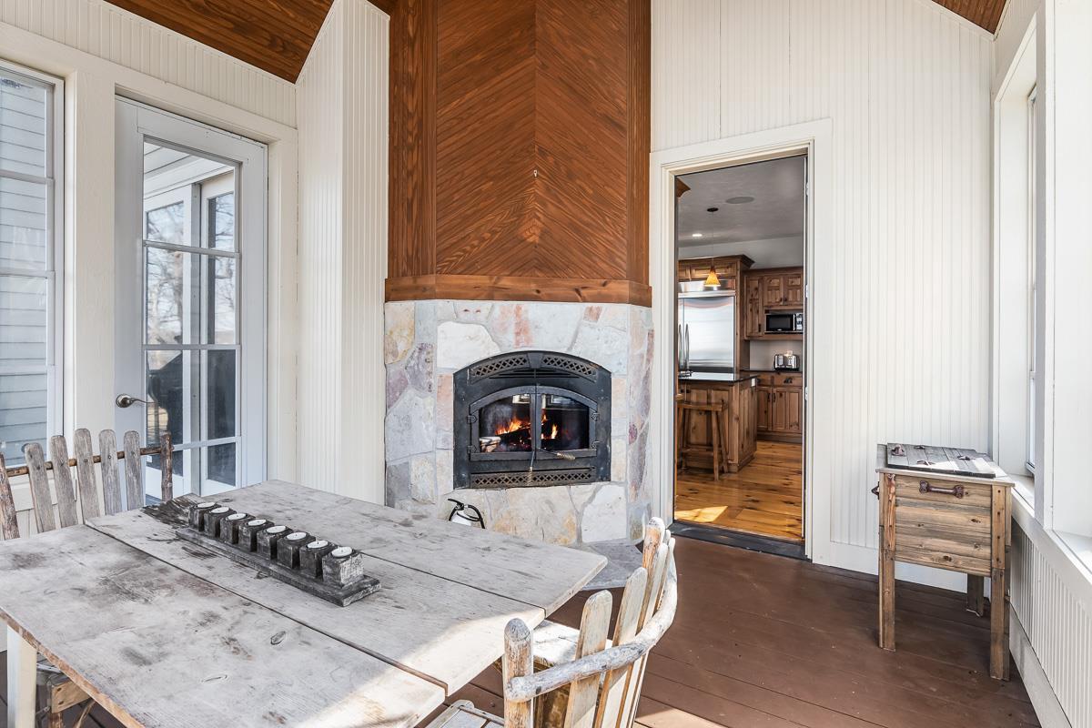 N5195 Forest Glen Beach Road