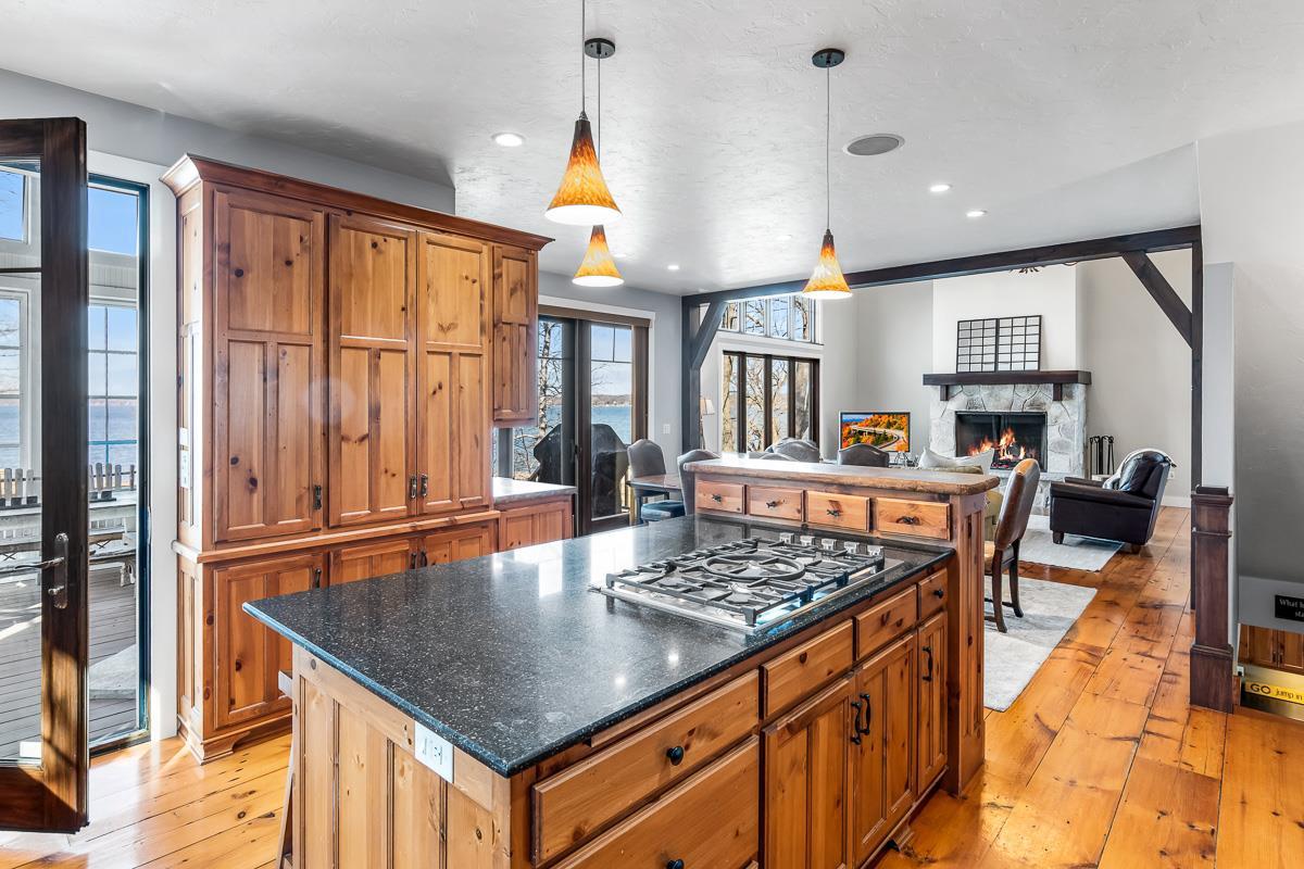 N5195 Forest Glen Beach Road