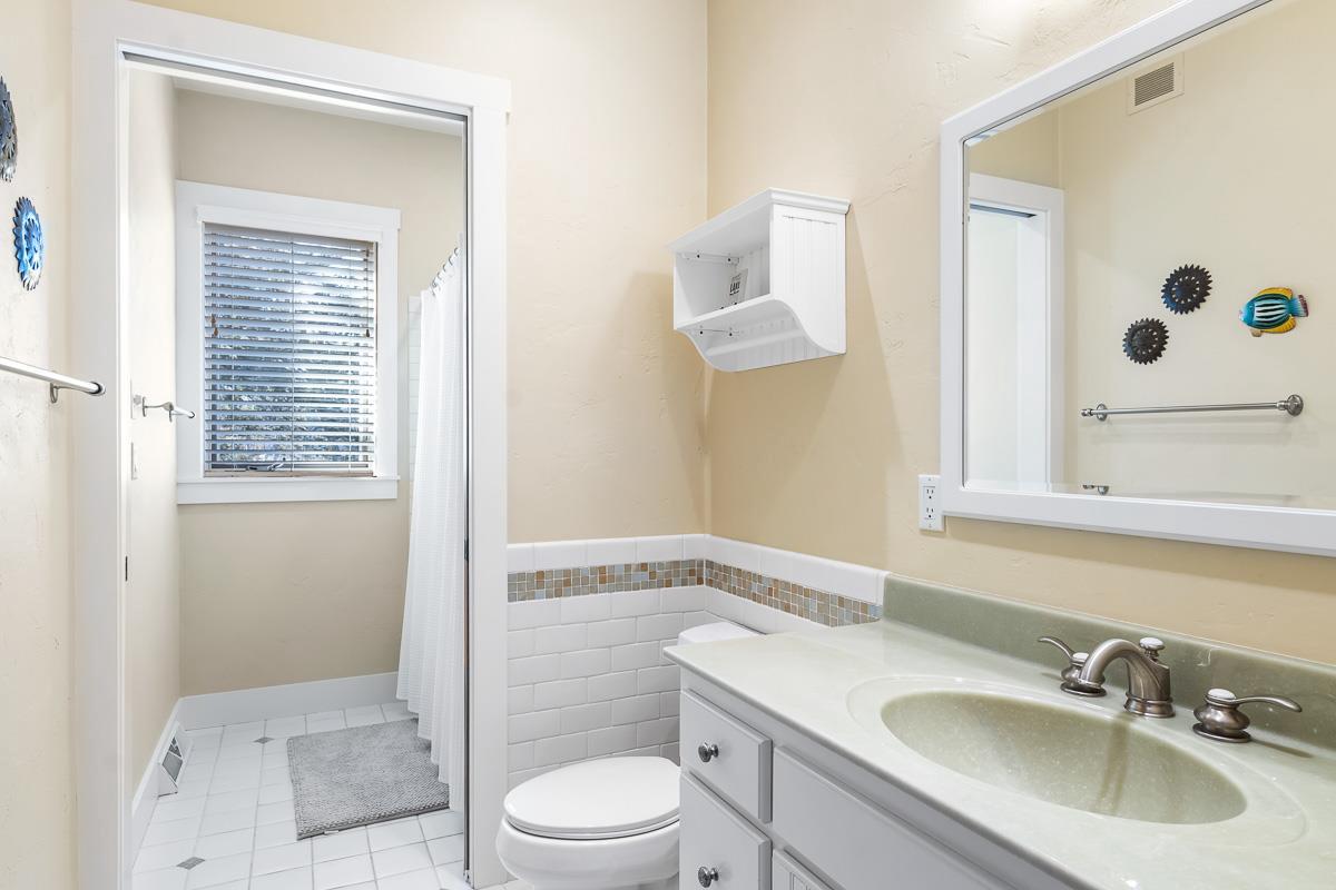 N5195 Forest Glen Beach Road