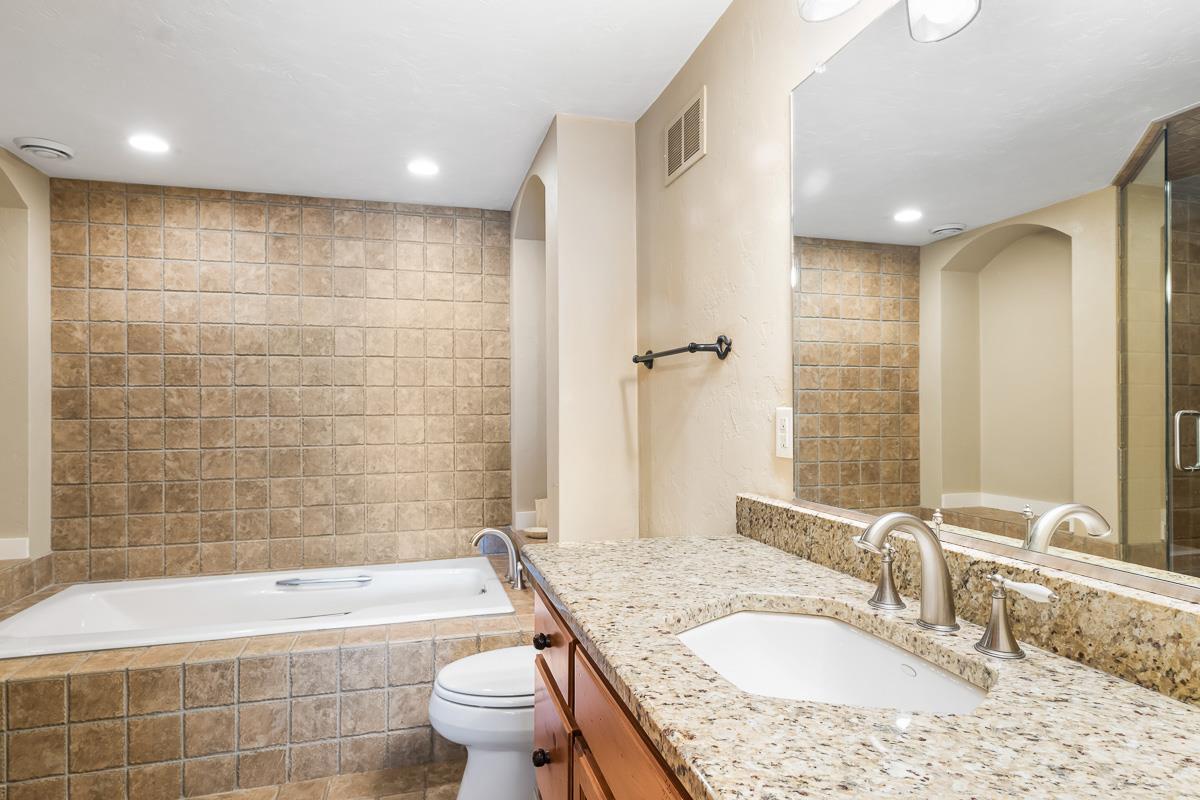 N5195 Forest Glen Beach Road