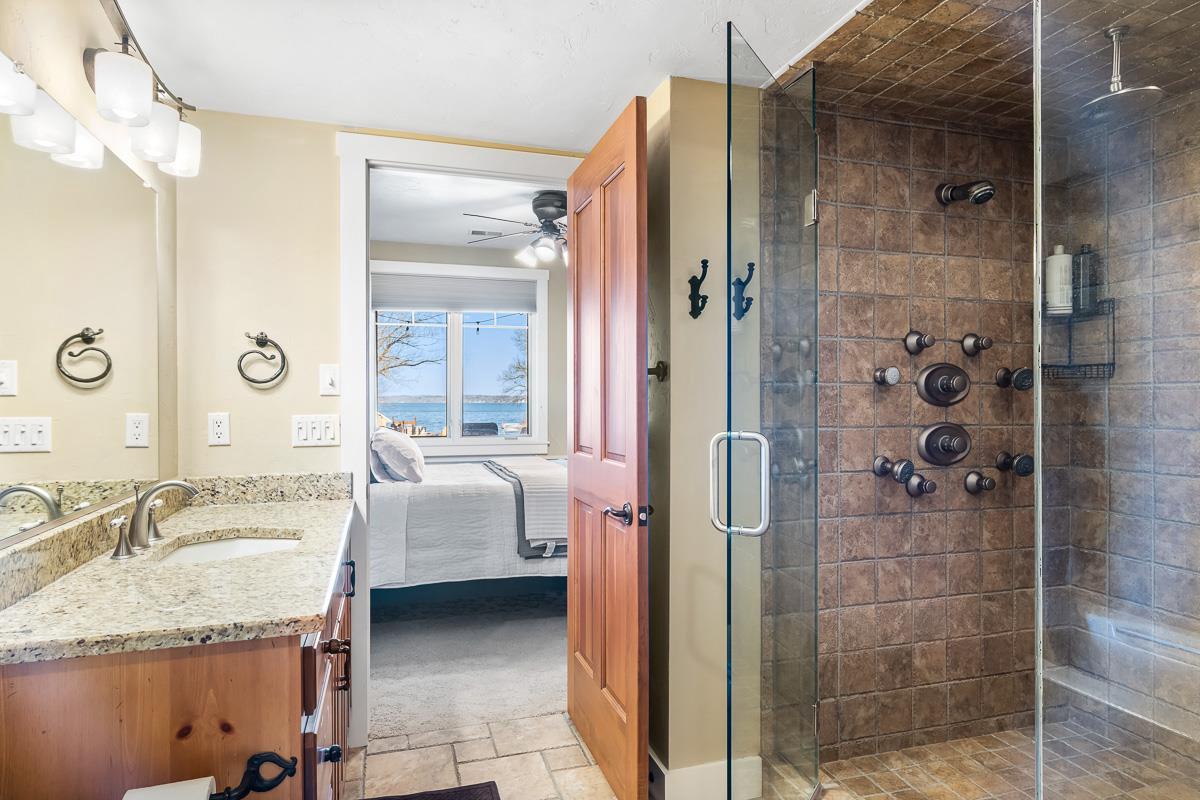 N5195 Forest Glen Beach Road