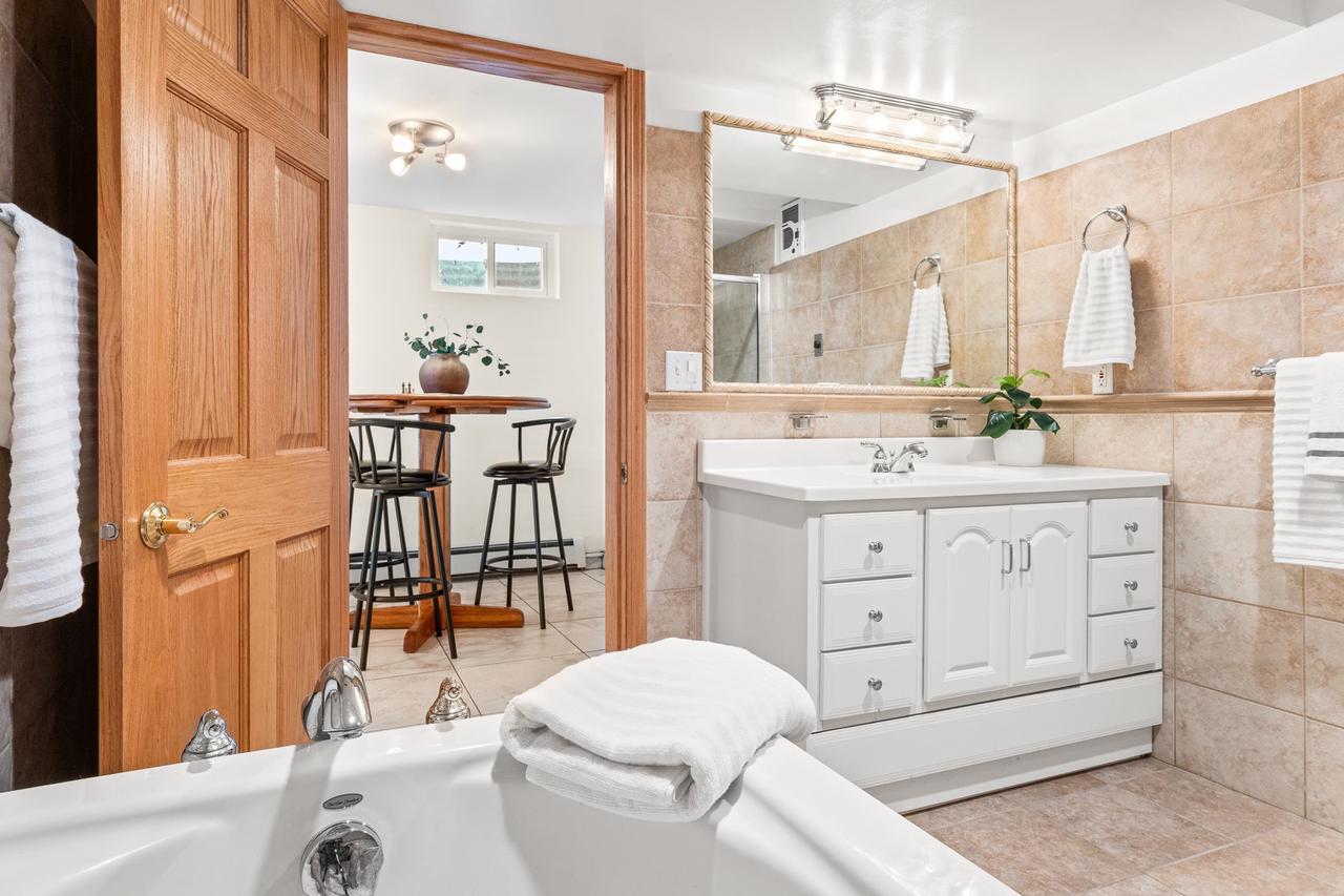 W1188 Spring Grove Road