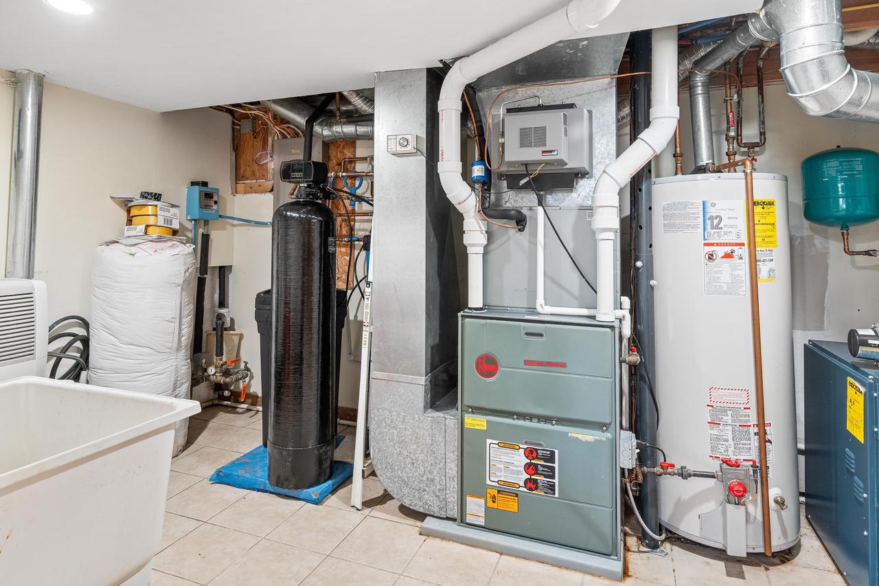 W1188 Spring Grove Road