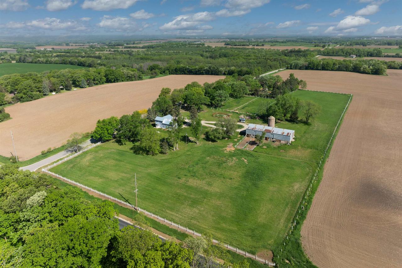 N6924 Forest Ridge Road