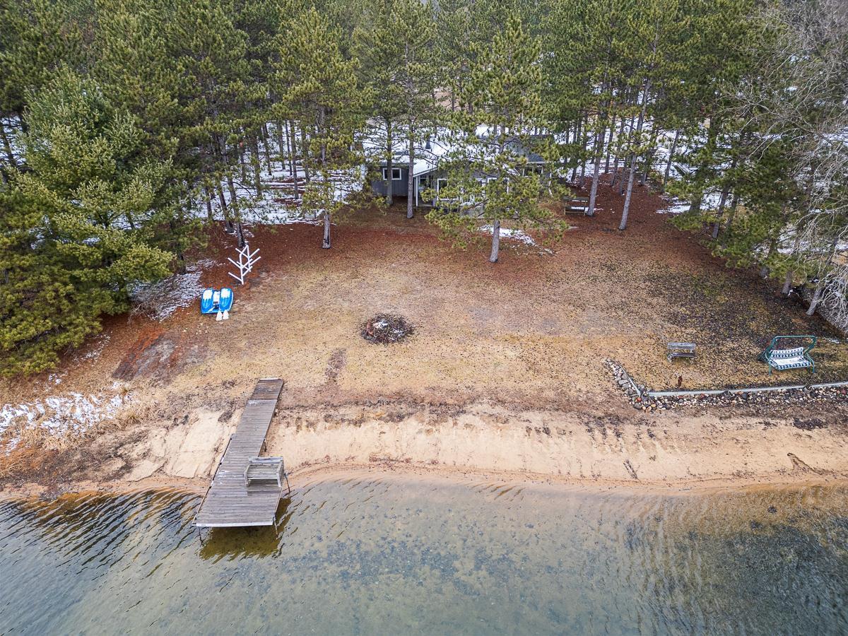 W6335 Peninsula Court