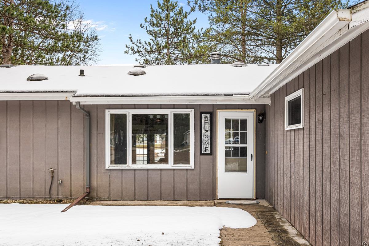 W6335 Peninsula Court