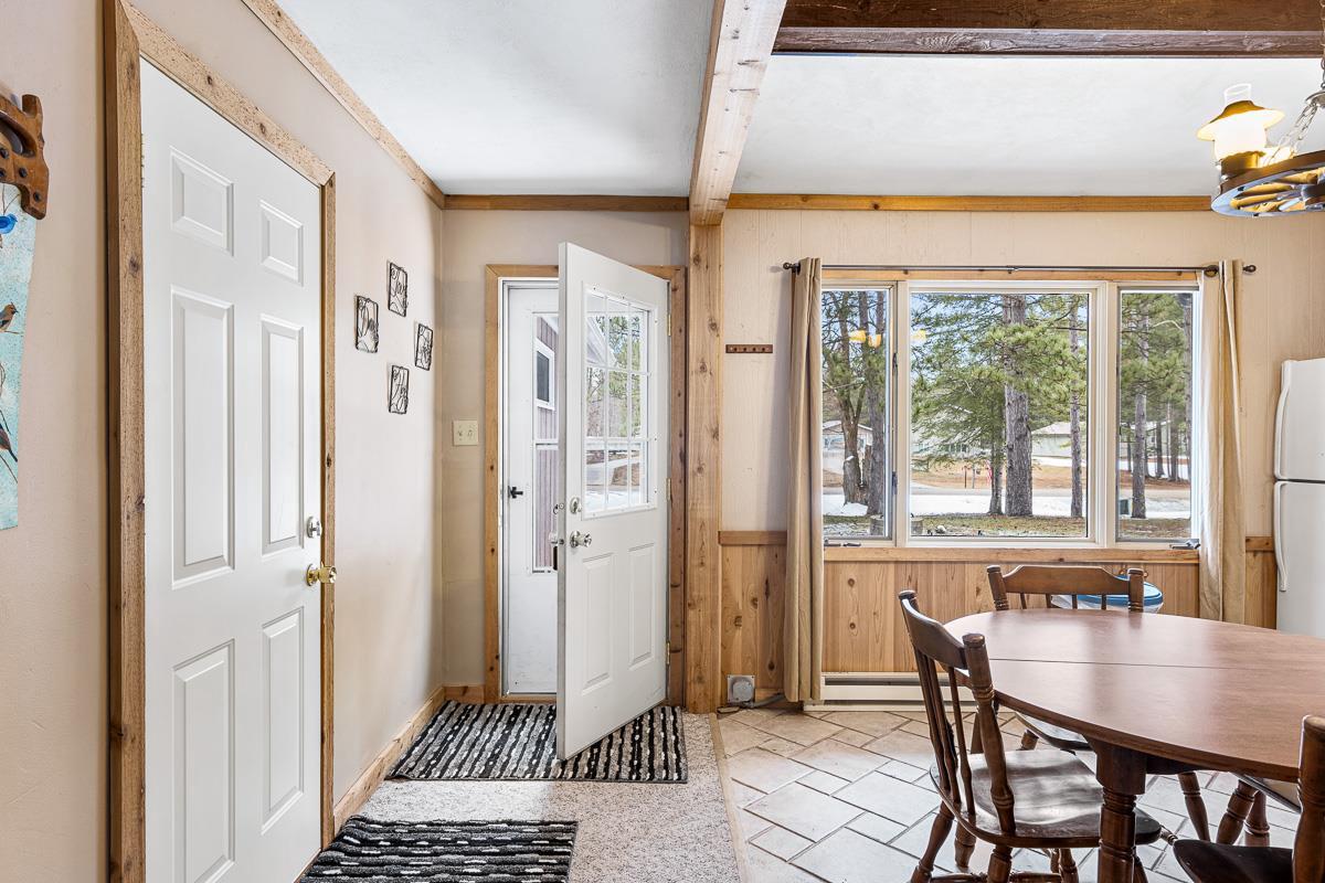 W6335 Peninsula Court