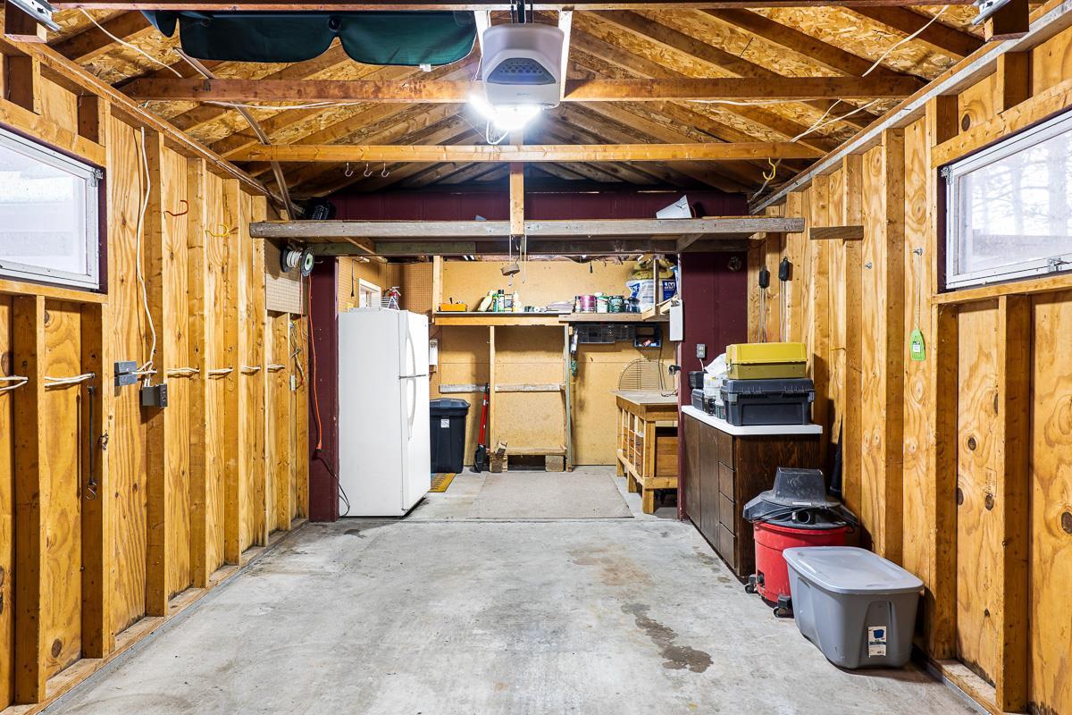 W6335 Peninsula Court