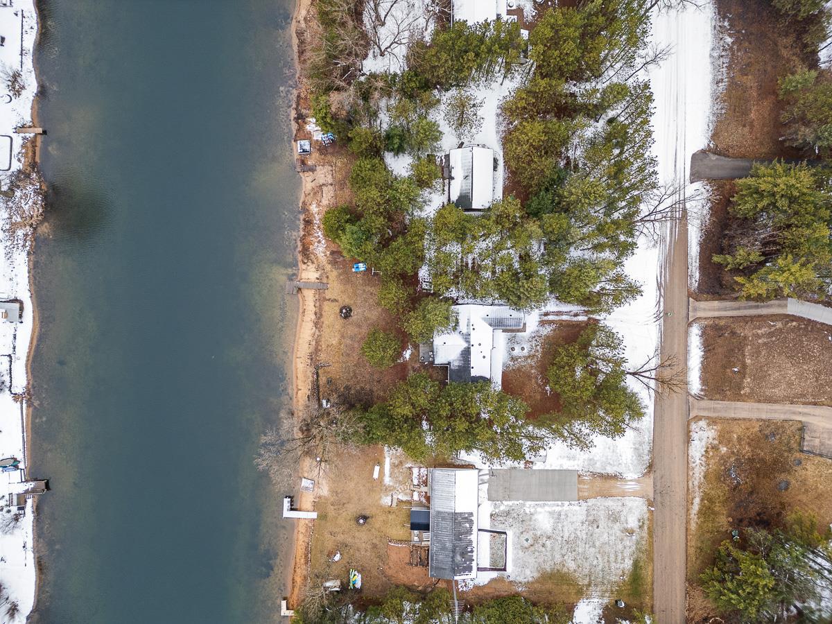 W6335 Peninsula Court