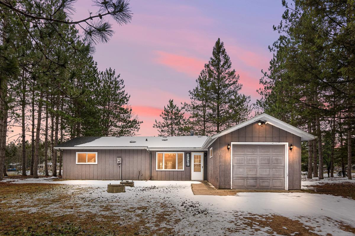 W6335 Peninsula Court