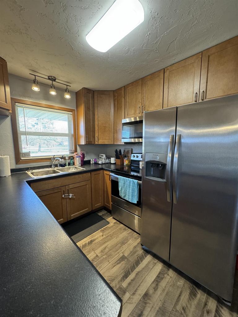 N8630 Arcade Glen Road