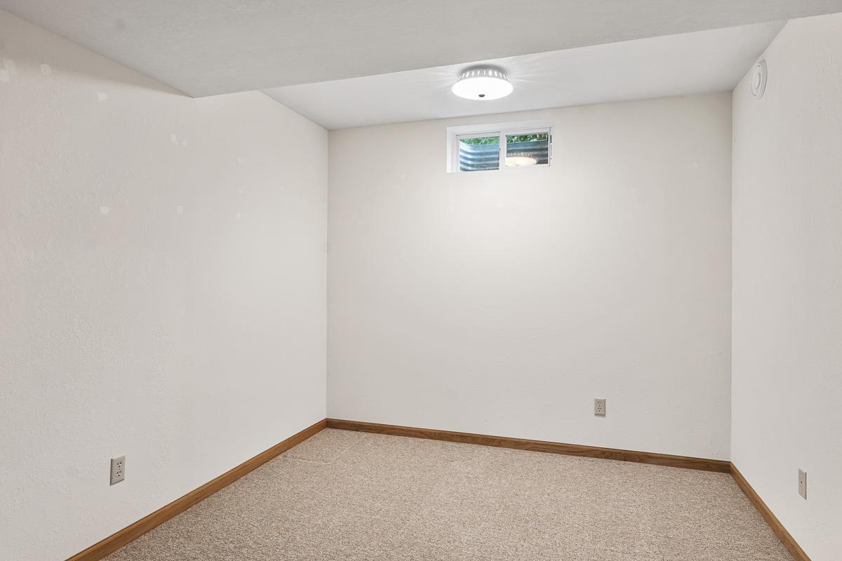 N6011 Heritage Drive 12B