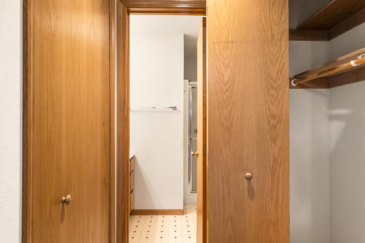 N6011 Heritage Drive 12B