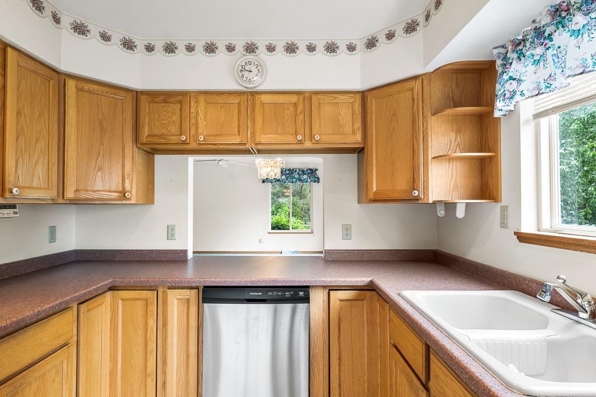 N6011 Heritage Drive 12B