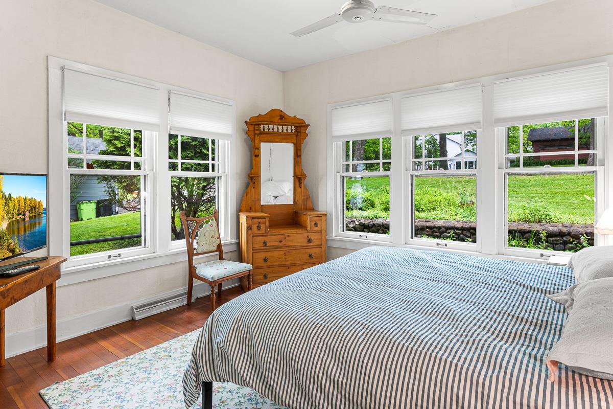 607 B Illinois Avenue