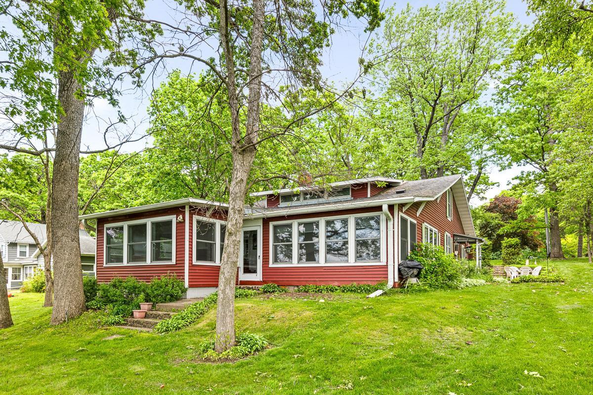 607 B Illinois Avenue