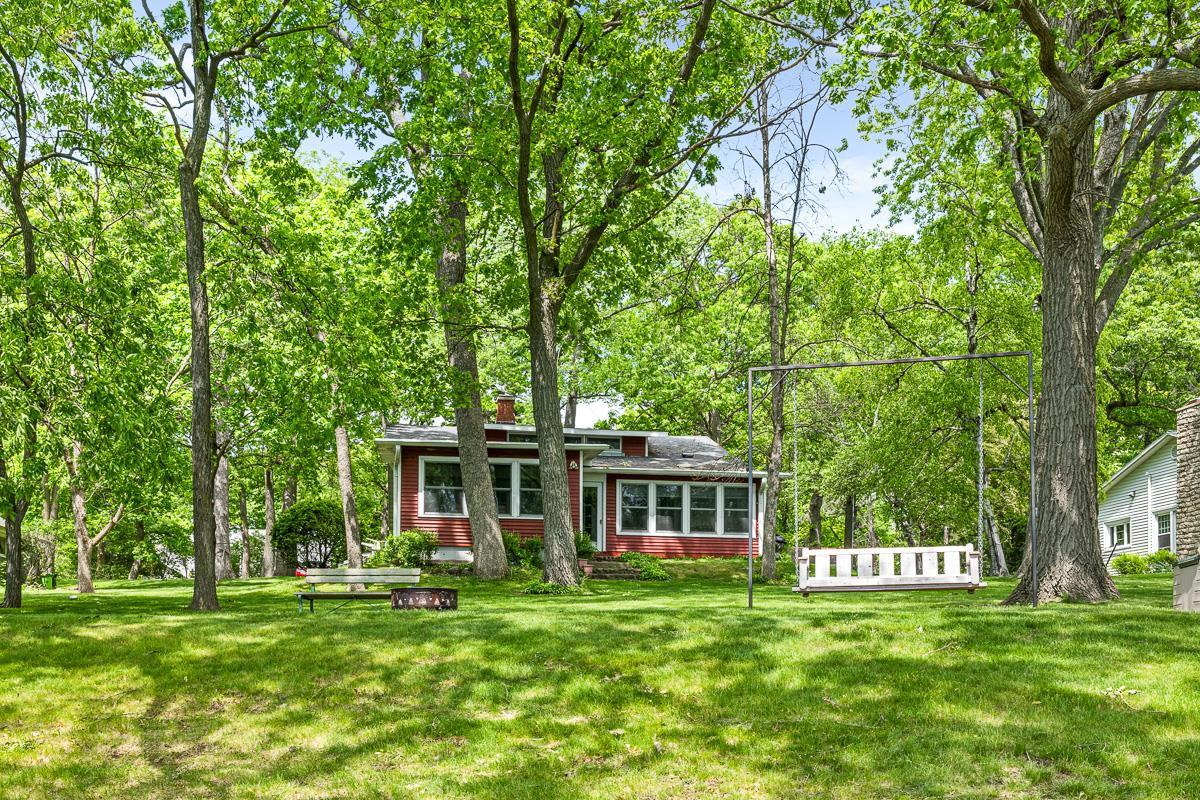 607 B Illinois Avenue