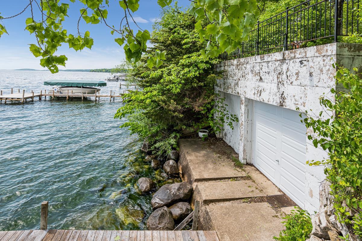 607 B Illinois Avenue