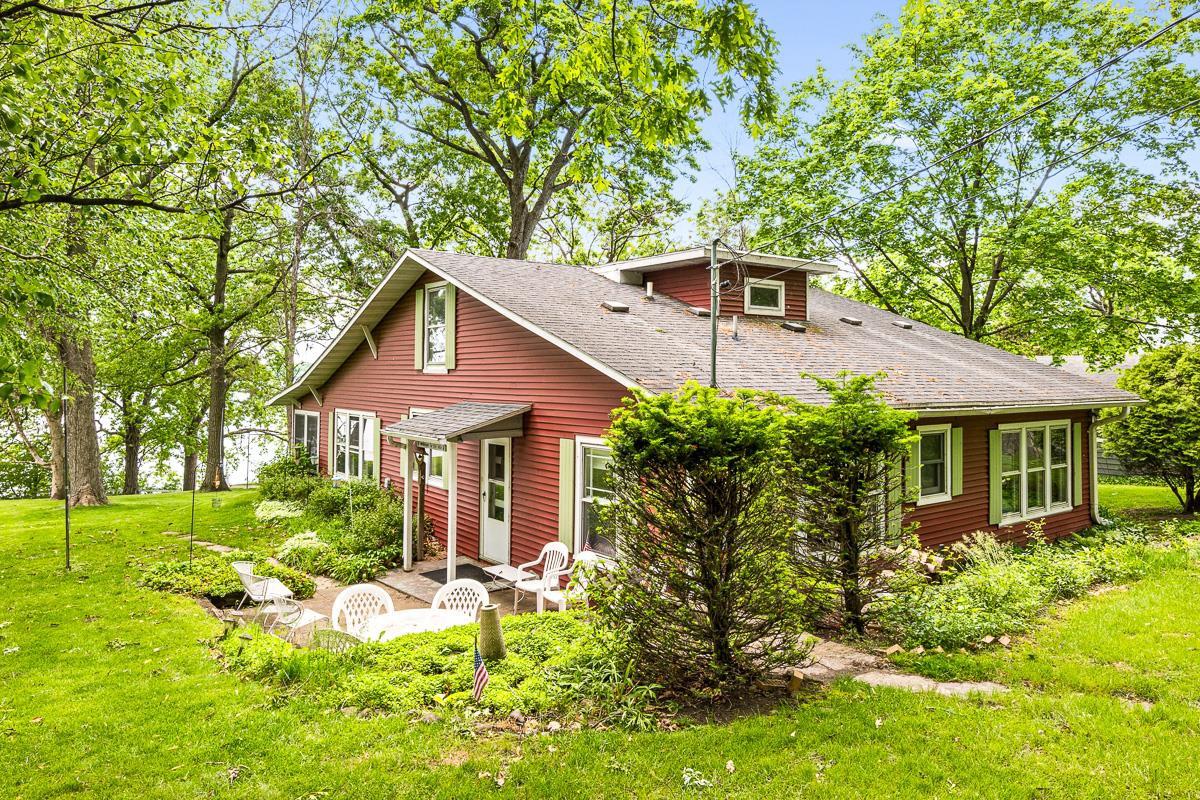 607 B Illinois Avenue