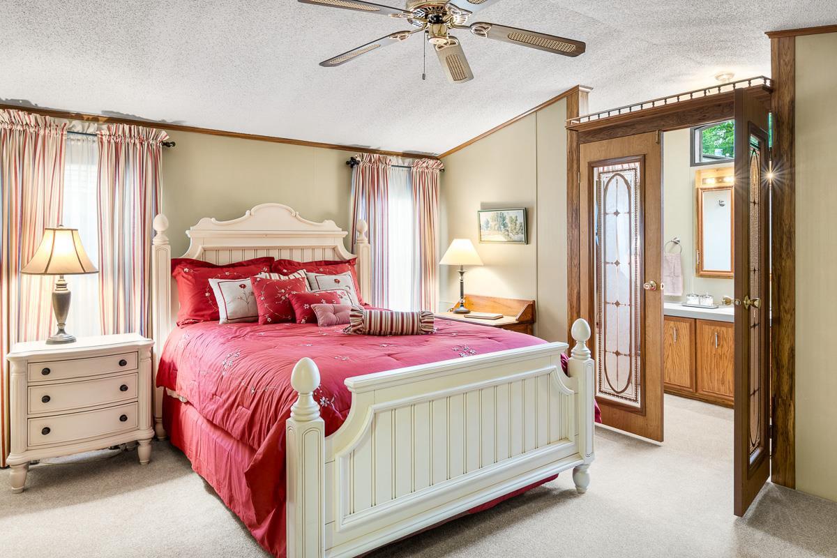 W1325 Spring Grove Road 6