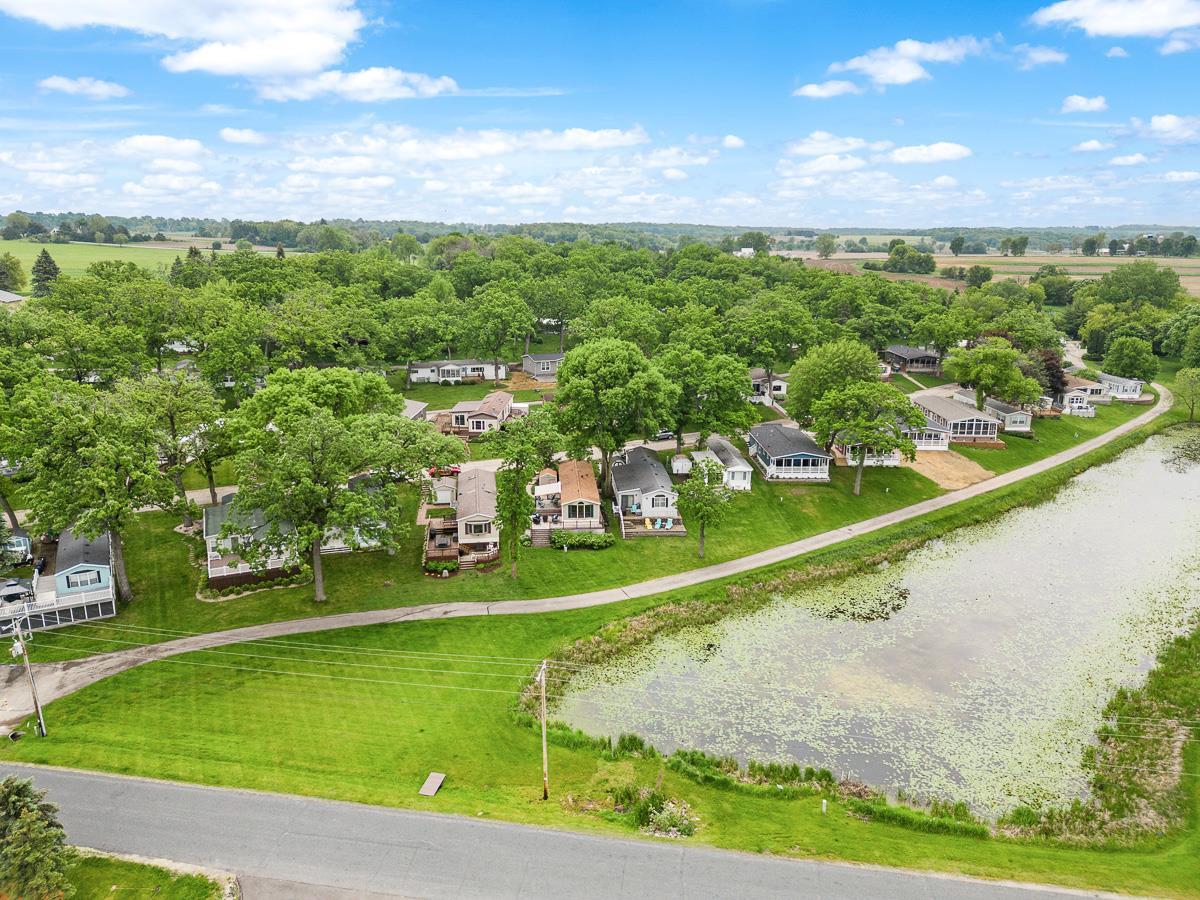 W1325 Spring Grove Road 6