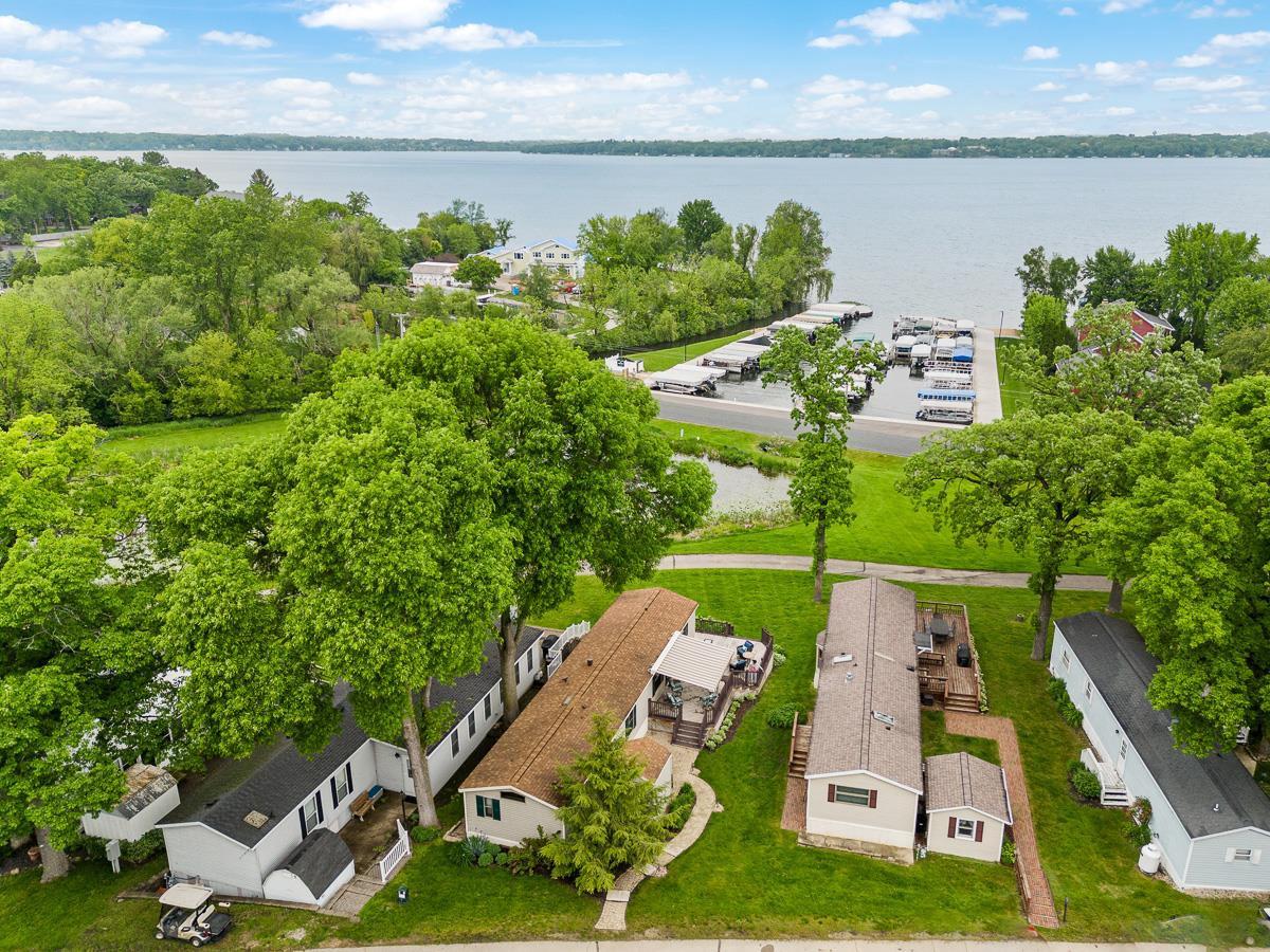 W1325 Spring Grove Road 6