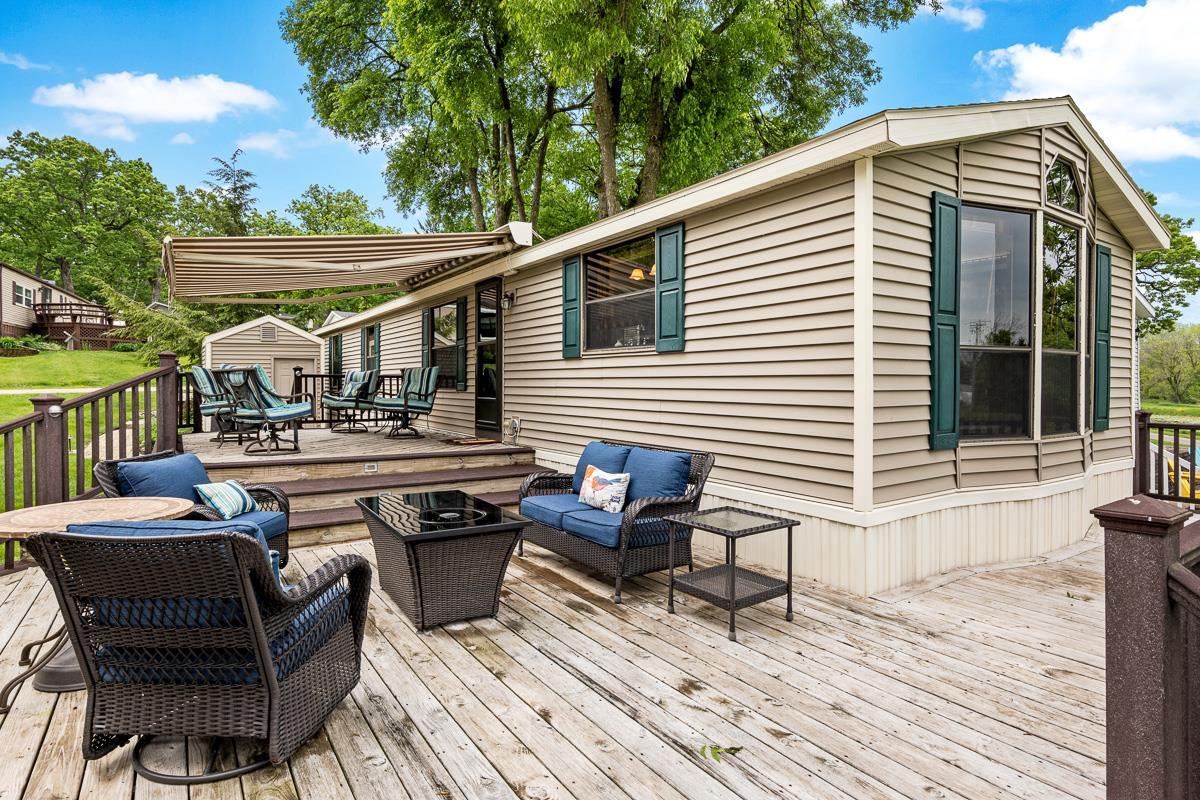 W1325 Spring Grove Road 6